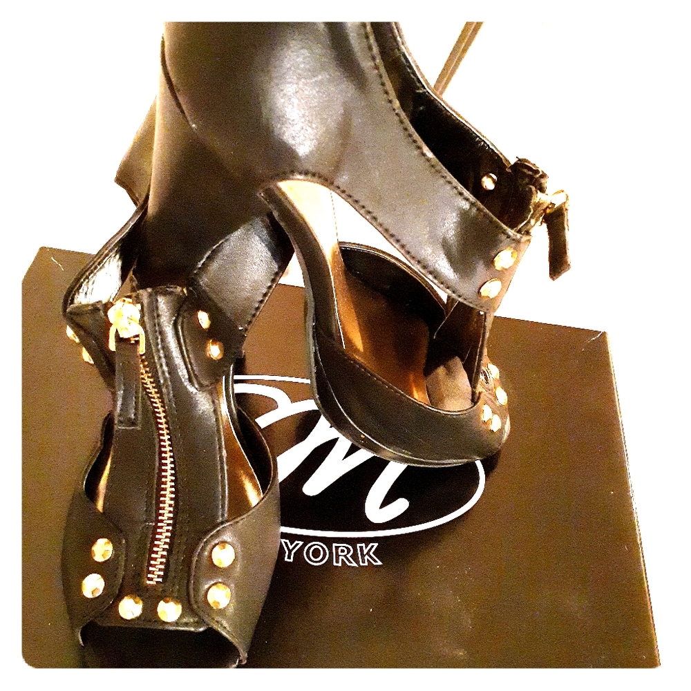 Black and Gold heels
